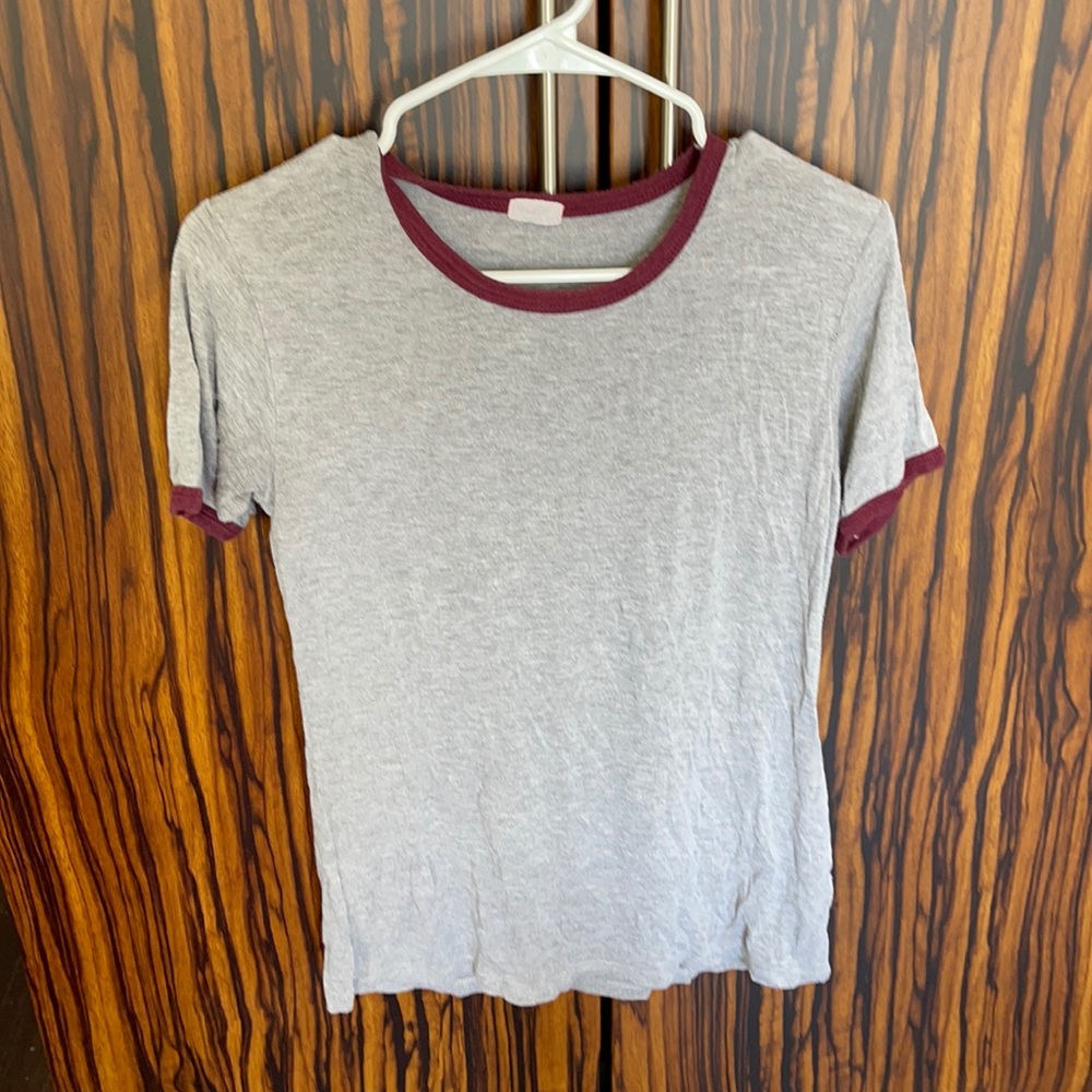 Brandy Melville women’s t shirt